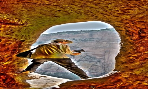 Zdjcie ETIOPIA / Etiopia PN / Tigraj,  / 51,Portal pustelni Abuna Yamata Guh,