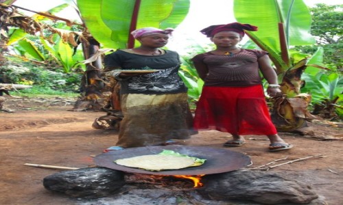 Zdjcie ETIOPIA / Dolina Omo / Konso / niadanie w plenerze