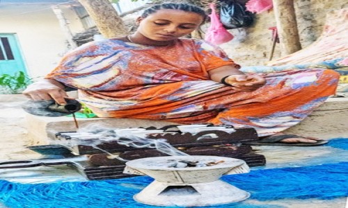 Zdjcie ETIOPIA / Etiopia PN / Tigraj,  / 62,Ceremonia parzenia kawy