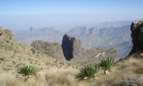 Zdjęcie ETIOPIA / Amhara / Imet Gogo/ Simien / Jak Wielki Kanion ?