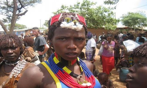 Zdjecie ETIOPIA / Omo Valley / Dimeka / Bana People