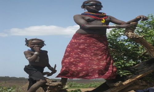 Zdjęcie ETIOPIA / - / Omorate / Geleb/Dassaneth People