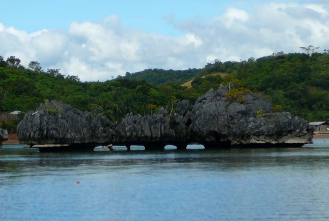 Zdjęcia: Niedaleko Coron, Coron, na filarach, FILIPINY Zdjęcia: Niedaleko Coron, Coron, na filarach, FILIPINY