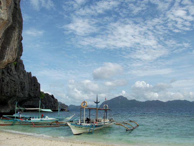 Zdjęcia: Simisu Island, Palawan, ... przy skale ..., FILIPINY Zdjęcia: Simisu Island, Palawan, ... przy skale ..., FILIPINY