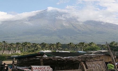Zdjecie FILIPINY / Luzon / Legazpi / Maoyan