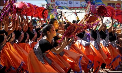 Zdjcie FILIPINY / Panay / Iloilo / Feria barw na Dinagyang 3