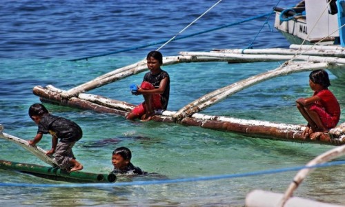 Zdjcie FILIPINY / MALAPASCUA / MALAPASCUA / Bawi si :-)