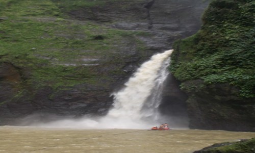 Zdjęcie FILIPINY / Luzon / Pagsanjan Falls / Pagsanjan Falls