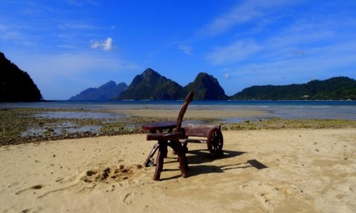 Zdjęcie FILIPINY / Palawan / El Nido - Las Cabanas / Ostatni wolny stolik