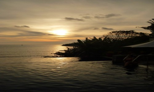 Zdjecie FILIPINY / -luzon / punta fuego / cove