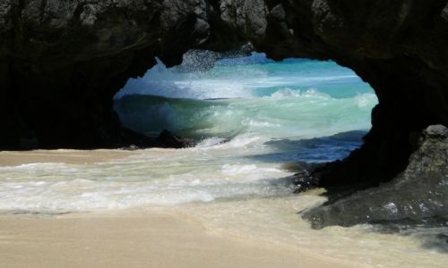 Zdjecie FILIPINY / Palawan / plaża / Wielkie okno2