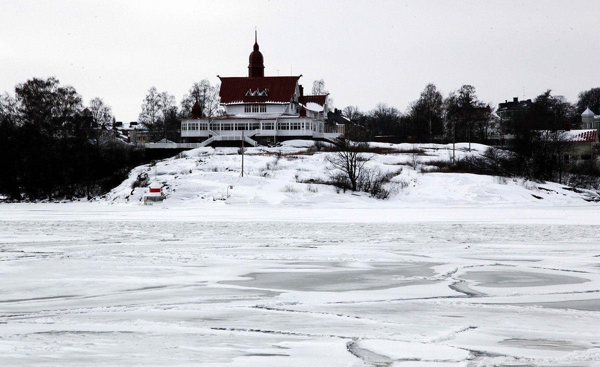 Zdjęcia: Zatoka Kauppatori, Helsinki, Rezydencja na wyspie, FINLANDIA Zdjęcia: Zatoka Kauppatori, Helsinki, Rezydencja na wyspie, FINLANDIA