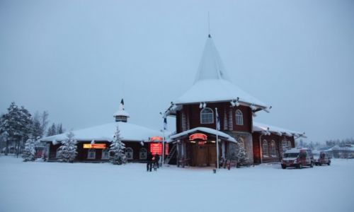Zdjecie FINLANDIA / Laponia / Rovaniemi / Recepcja witego Mikoaja