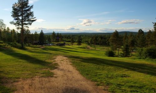 Zdjecie FINLANDIA / Laponia / Rovaniemi / Rovaniemi, czerwiec, godzina 23.13