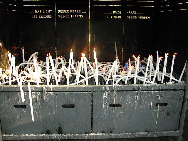 Zdjęcia: Lourdes, Środkowe Pireneje, w intencji, FRANCJA Zdjęcia: Lourdes, Środkowe Pireneje, w intencji, FRANCJA