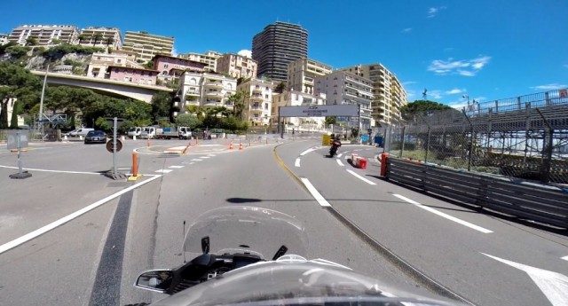 Zdj cia: ---, ---, MOTOVBLOG - odcinek 3, FRANCJA