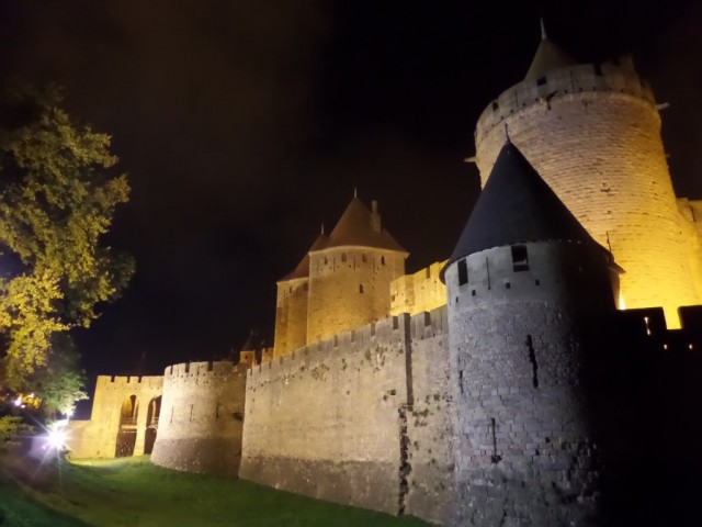 Zdj cia: Carcassonne, Langwedocja, Carcassonne noca, FRANCJA