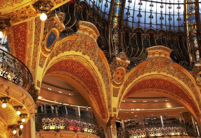 Zdjęcia: Galerie La Fayette, Paryż, Nie tylko zakupy, FRANCJA Zdjęcia: Galerie La Fayette, Paryż, Nie tylko zakupy, FRANCJA