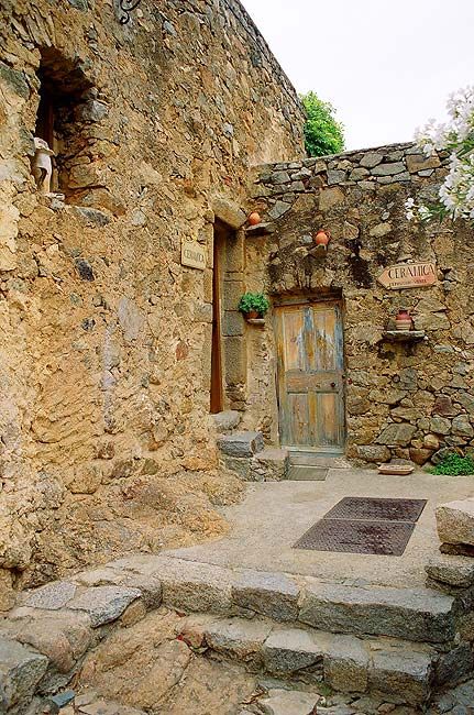 Zdjęcia: Pigna, Korsyka, Korsyka - Haute Corse, FRANCJA Zdjęcia: Pigna, Korsyka, Korsyka - Haute Corse, FRANCJA
