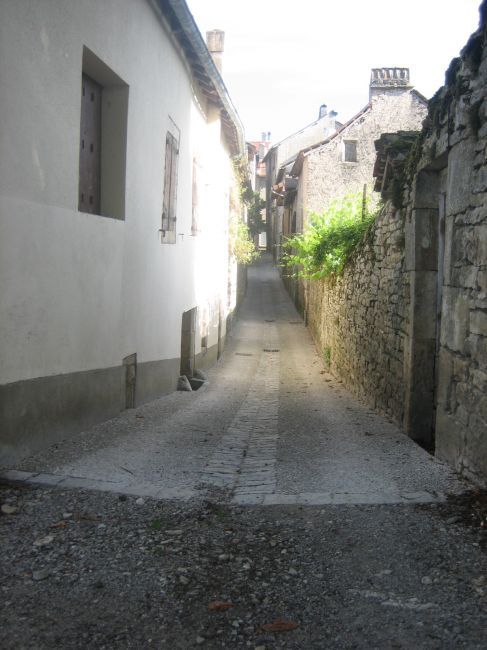 Zdjęcia: uliczka, Limousin, Villeneuve, FRANCJA Zdjęcia: uliczka, Limousin, Villeneuve, FRANCJA