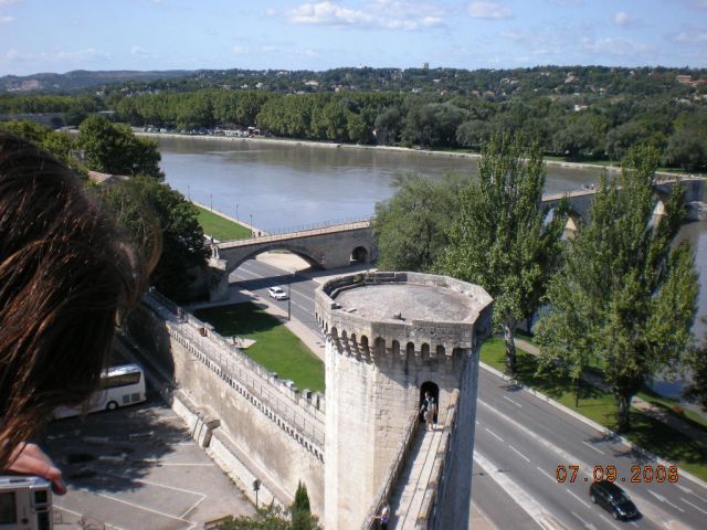 Zdjęcia: Avignon, Prowansja, Jeszcze inne spojrzenie na most w Avignon., FRANCJA Zdjęcia: Avignon, Prowansja, Jeszcze inne spojrzenie na most w Avignon., FRANCJA