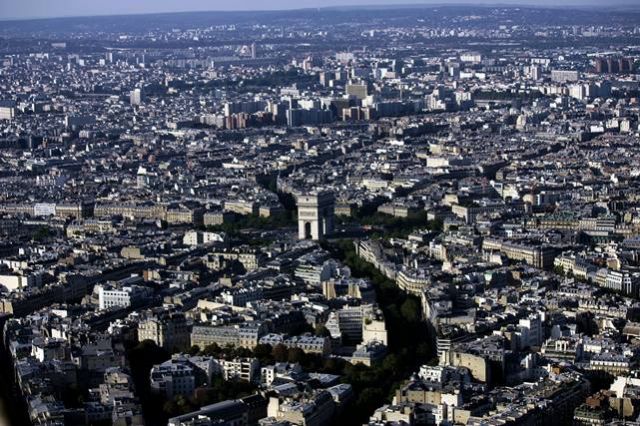 Zdjęcia: Paryż, wszystkie drogi prowadzą do ..Luku Triumfalnego, FRANCJA Zdjęcia: Paryż, wszystkie drogi prowadzą do ..Luku Triumfalnego, FRANCJA