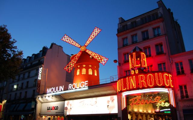 Zdjęcia: Paryż, Île-de-France, Moulin Rouge, FRANCJA Zdjęcia: Paryż, Île-de-France, Moulin Rouge, FRANCJA