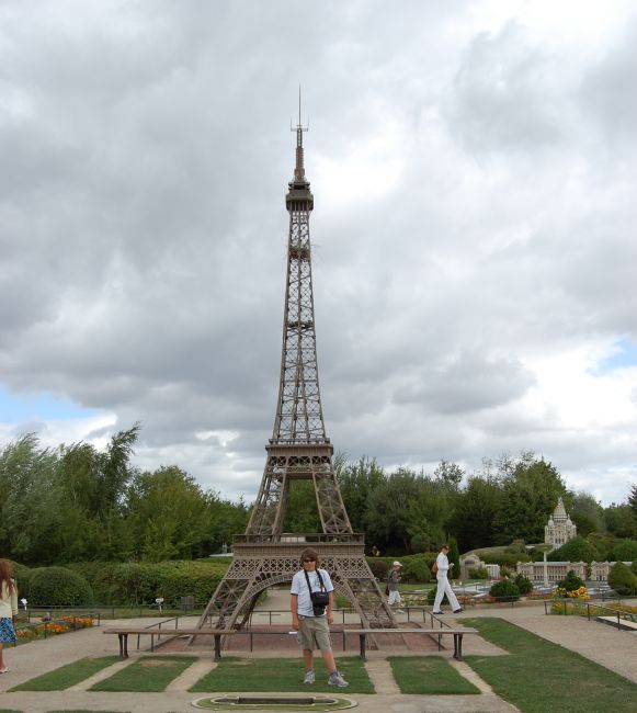 Zdjęcia: Paryż, Île-de-France, Mini Wieża Eiffla, FRANCJA Zdjęcia: Paryż, Île-de-France, Mini Wieża Eiffla, FRANCJA