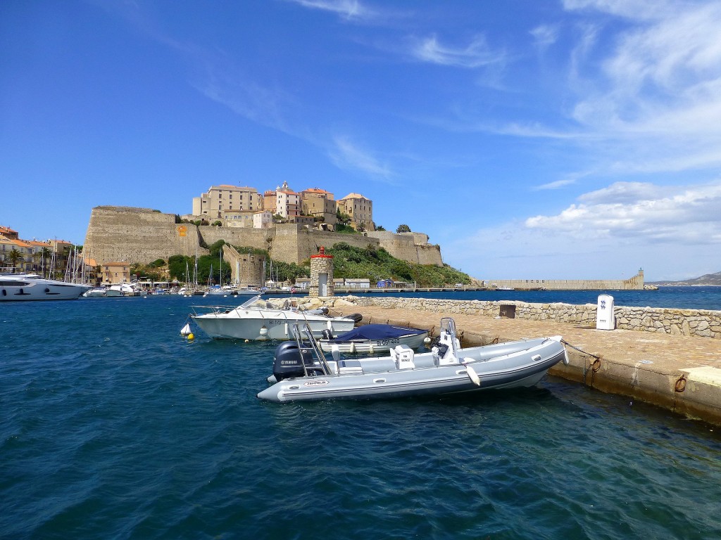 Zdjęcia: Calvi, Korsyka, widok na twierdzę w Calvi, FRANCJA Zdjęcia: Calvi, Korsyka, widok na twierdzę w Calvi, FRANCJA