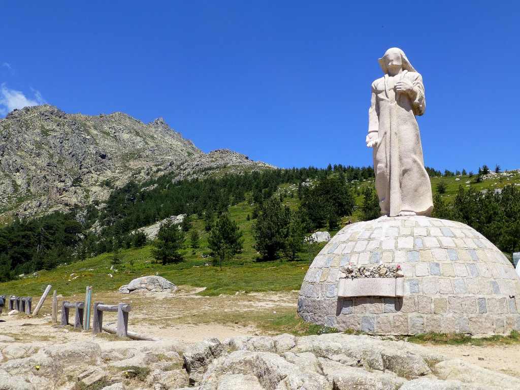 Zdjęcia:  Col de Verghio, Korsyka, na przełęczy, FRANCJA Zdjęcia:  Col de Verghio, Korsyka, na przełęczy, FRANCJA