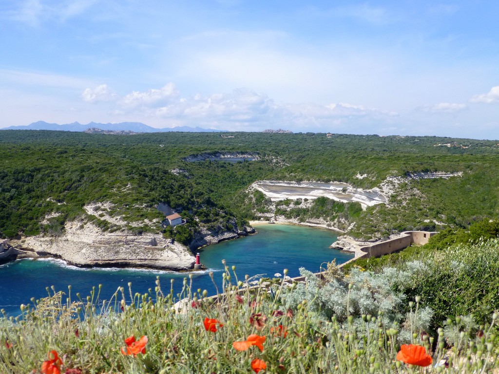 Zdjęcia: Bonifacio, Korsyka, widok na zotokę, FRANCJA Zdjęcia: Bonifacio, Korsyka, widok na zotokę, FRANCJA