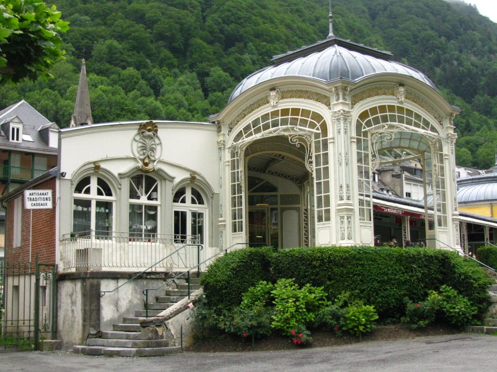 Zdjęcia: Cauterets, Midi-Pyrenees, park zdrojowy, FRANCJA Zdjęcia: Cauterets, Midi-Pyrenees, park zdrojowy, FRANCJA