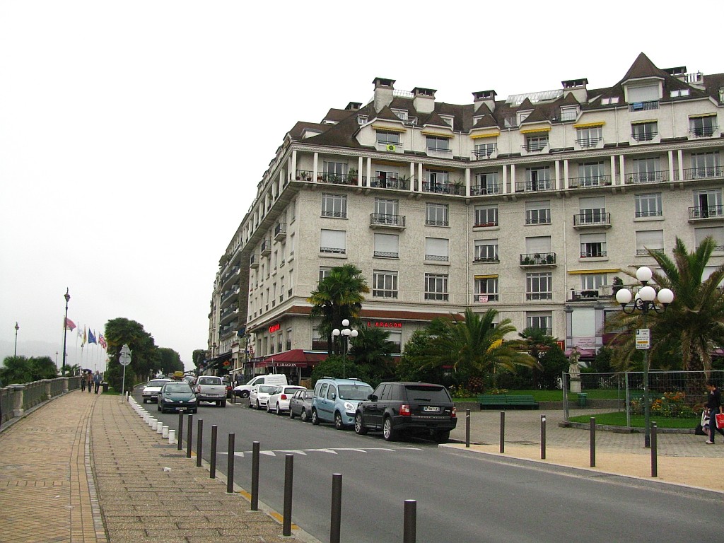 Zdjęcia: Pau, Midi-Pyrenees, Bulwar Pirenejski, FRANCJA Zdjęcia: Pau, Midi-Pyrenees, Bulwar Pirenejski, FRANCJA