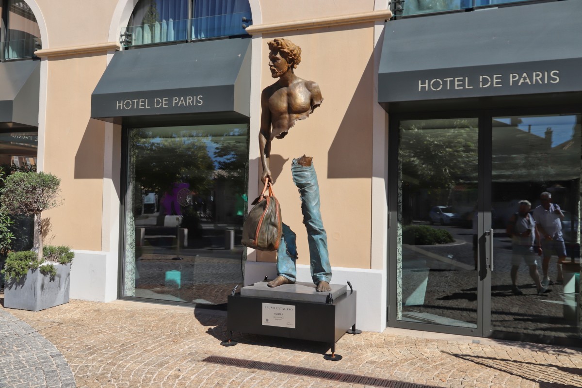 Zdjęcia: Saint tropez, Côte d'Azur, rzezba, FRANCJA Zdjęcia: Saint tropez, Côte d'Azur, rzezba, FRANCJA