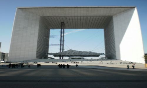 Zdjecie FRANCJA / le-de-France / La Dfense / Wielki uk/Brama/Okno na wiat