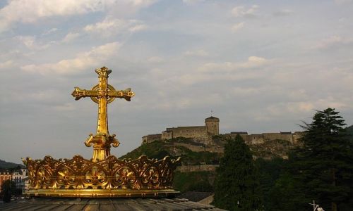 Zdjęcie FRANCJA / Środkowe Pireneje / Lourdes / kopuła bazyliki Matki Boskiej Różańcowej