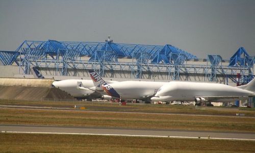 Zdjcie FRANCJA / Langwedocja-Roussillon / Tuluza / fabryka airbusw