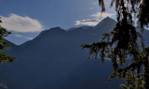 Zdjecie FRANCJA / Alpy / st.gervais les bains / poranek