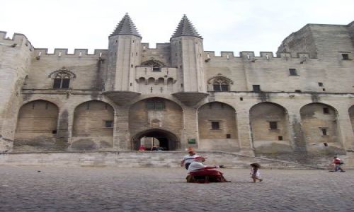 Zdjecie FRANCJA / Prowansja / Avignon / Palais des Papes