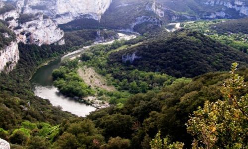 Zdjęcie FRANCJA / Kraina Ardeche / rzeka Ardeche / Wąwóz rzeki Ardeche