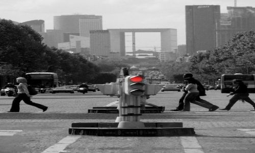 Zdjecie FRANCJA / Pary / Rondo Charles de Gaulle / Stop