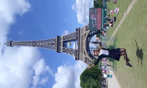 Zdjecie FRANCJA / Île-de-France / Paryż / Wielkie szczęście tak jak i wieża