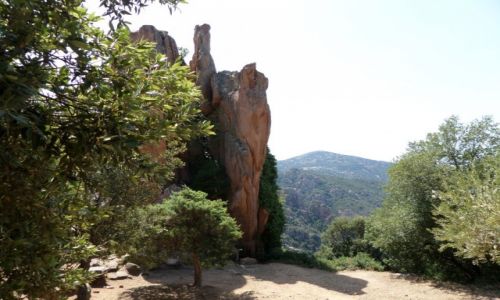 Zdjcie FRANCJA / Korsyka. / Obrzee wyspy. / Rowerem na Korsyce.