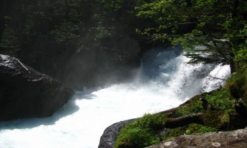 Zdjcie FRANCJA / Midi-Pyrenees / okolice Cauterets / trekking Cauterets - Lac du Gaube