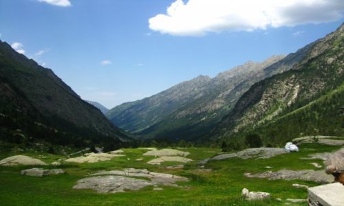 Zdjcie FRANCJA / Midi-Pyrenees / okolice Cauterets / trekking Cauterets - Lac d'Estom