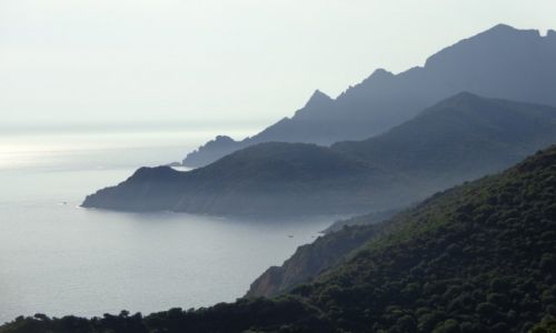 Zdjęcie FRANCJA / Parc Naturel Regional de Corse / Korsyka / Rowerem na Korsyce.