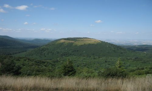 Zdjecie FRANCJA / Region Clermont Ferrand / Owernia / W krainie wygasych wulkanw