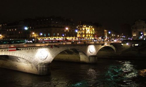 Zdjcie FRANCJA / Francja / pary / Paryz noc