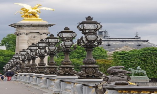 Zdjecie FRANCJA / Pary  / Sekwana / Pont Alexandre  III