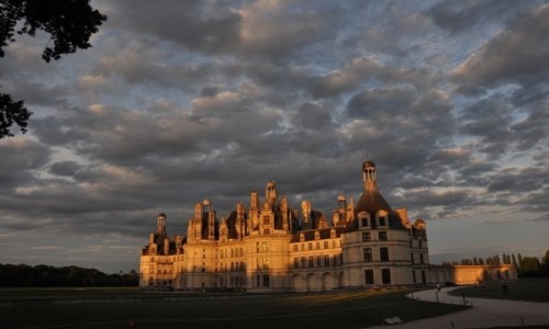 Zdjecie FRANCJA / Dolina Loary / Chmabord / Chambord o zachodzie soca